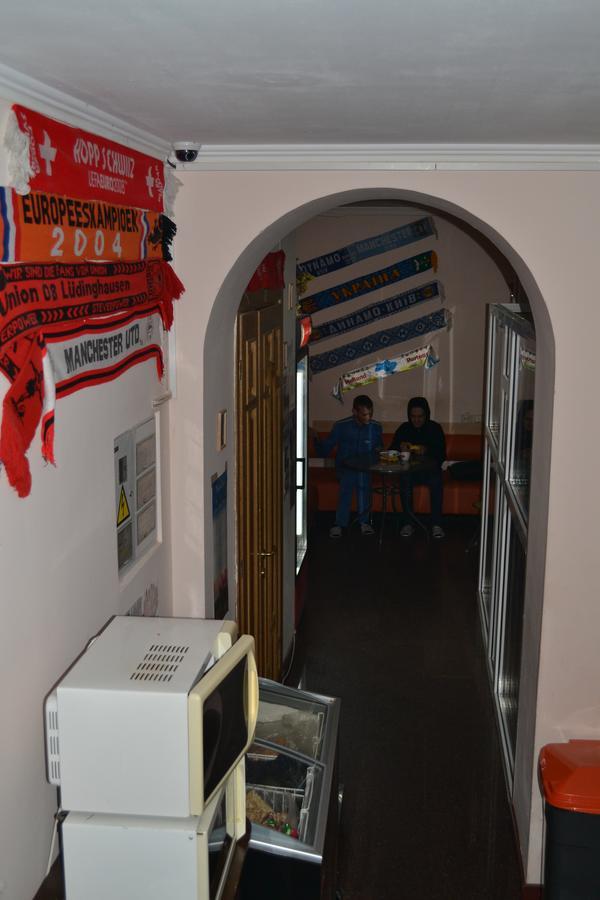 Hostel Ok Hotel Kiev Exterior foto