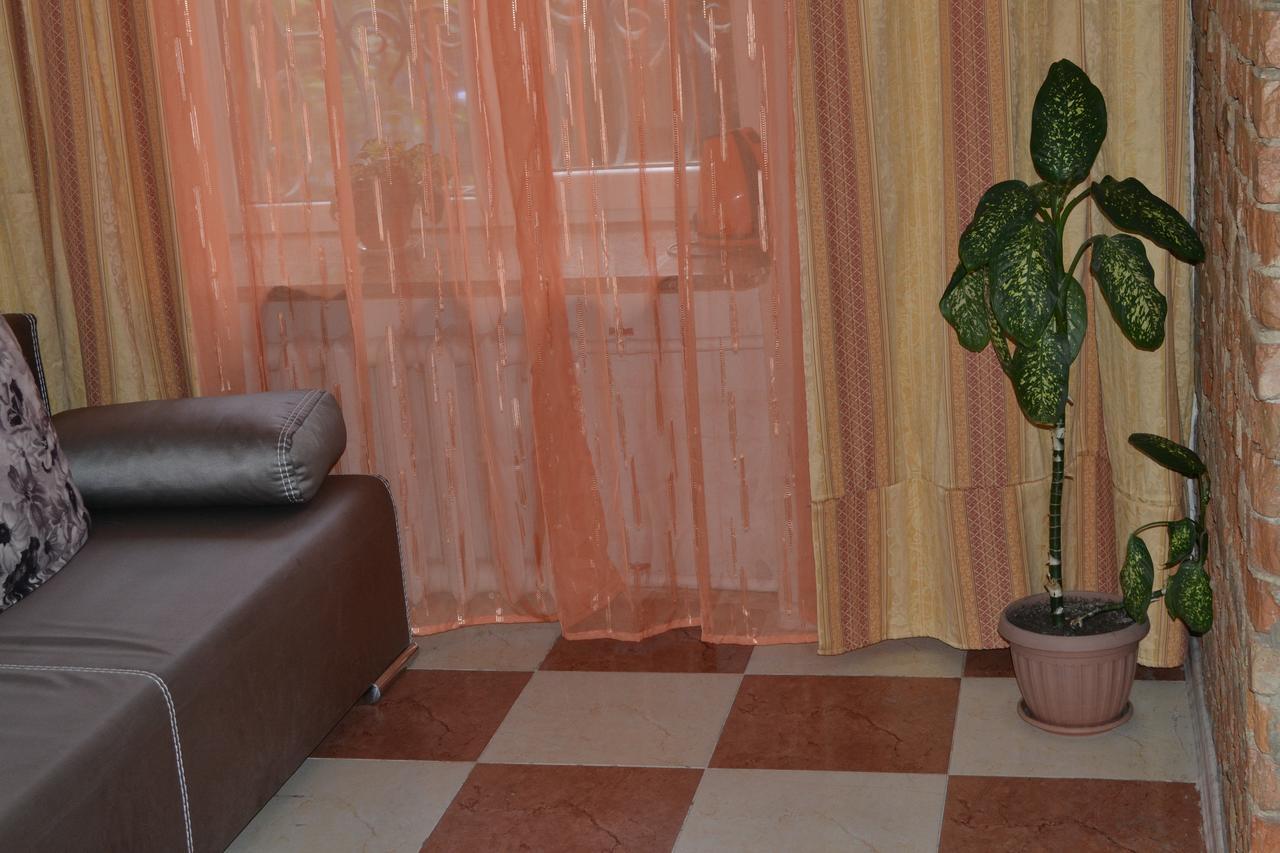 Hostel Ok Hotel Kiev Exterior foto
